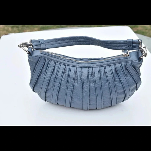 Calvin Klein shoulder bag - Picture 8 of 13